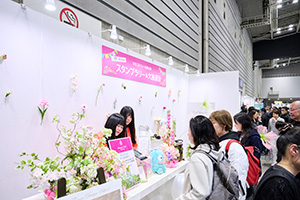 女性ゴルファー